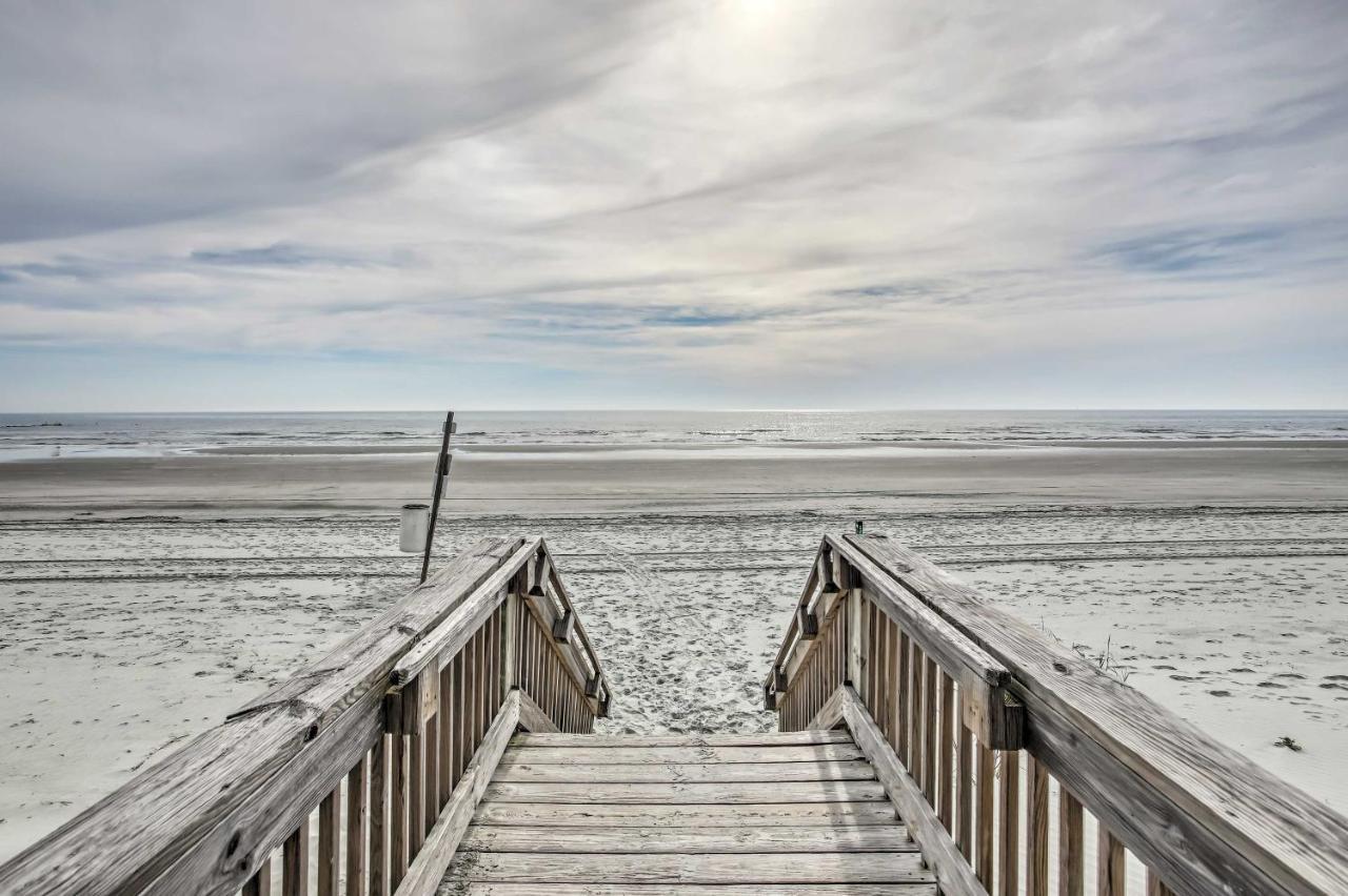 Freshly Remodeled Beach House, Steps To Shore サンセット・ビーチ エクステリア 写真
